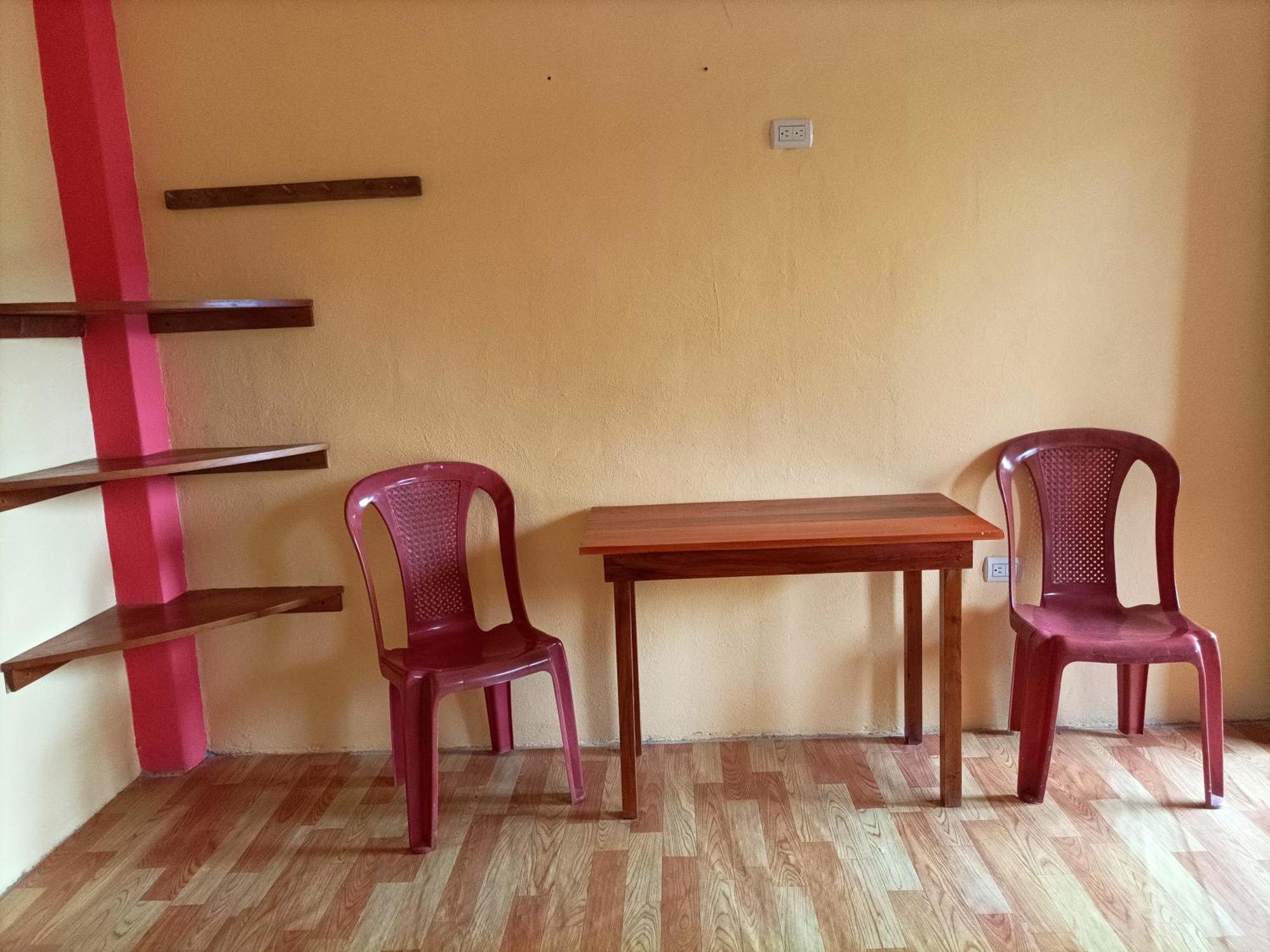 La Casa De Lili Hotel Olon Ruang foto