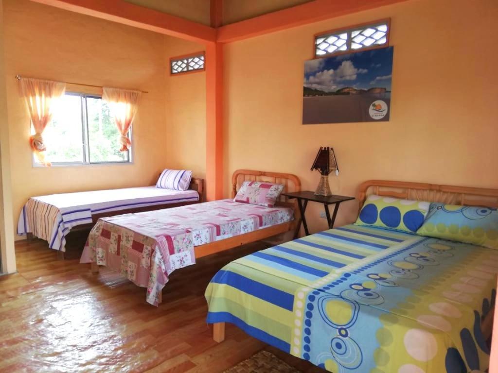 La Casa De Lili Hotel Olon Ruang foto